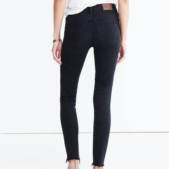Black Madewell Distressed High-Rise Skinny Jeans Raw Hem - Picture 2 of 9